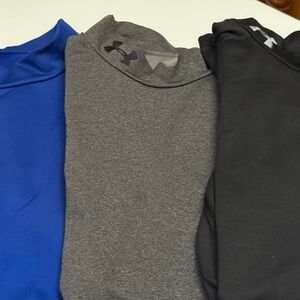 3-Piece Bundle Under Armour Blue, Gray and BlackFitted Long Sleeve Tops Size YLG